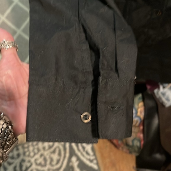 Vintage 90’s BLACK BUTTON DOWN WITH FRENCH CUFFS​ - Picture 3 of 5